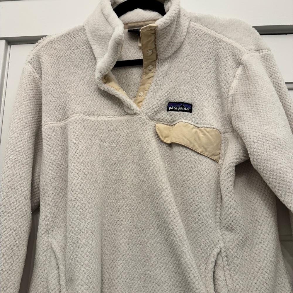 Patagonia Men's Cream Sweater